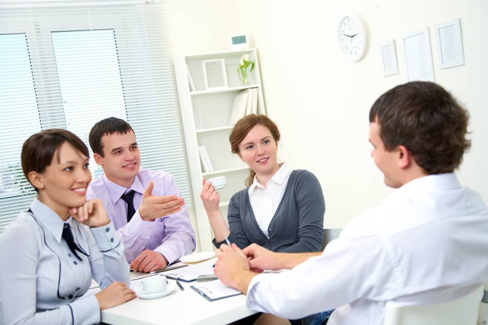 effective leadership showing good relationships